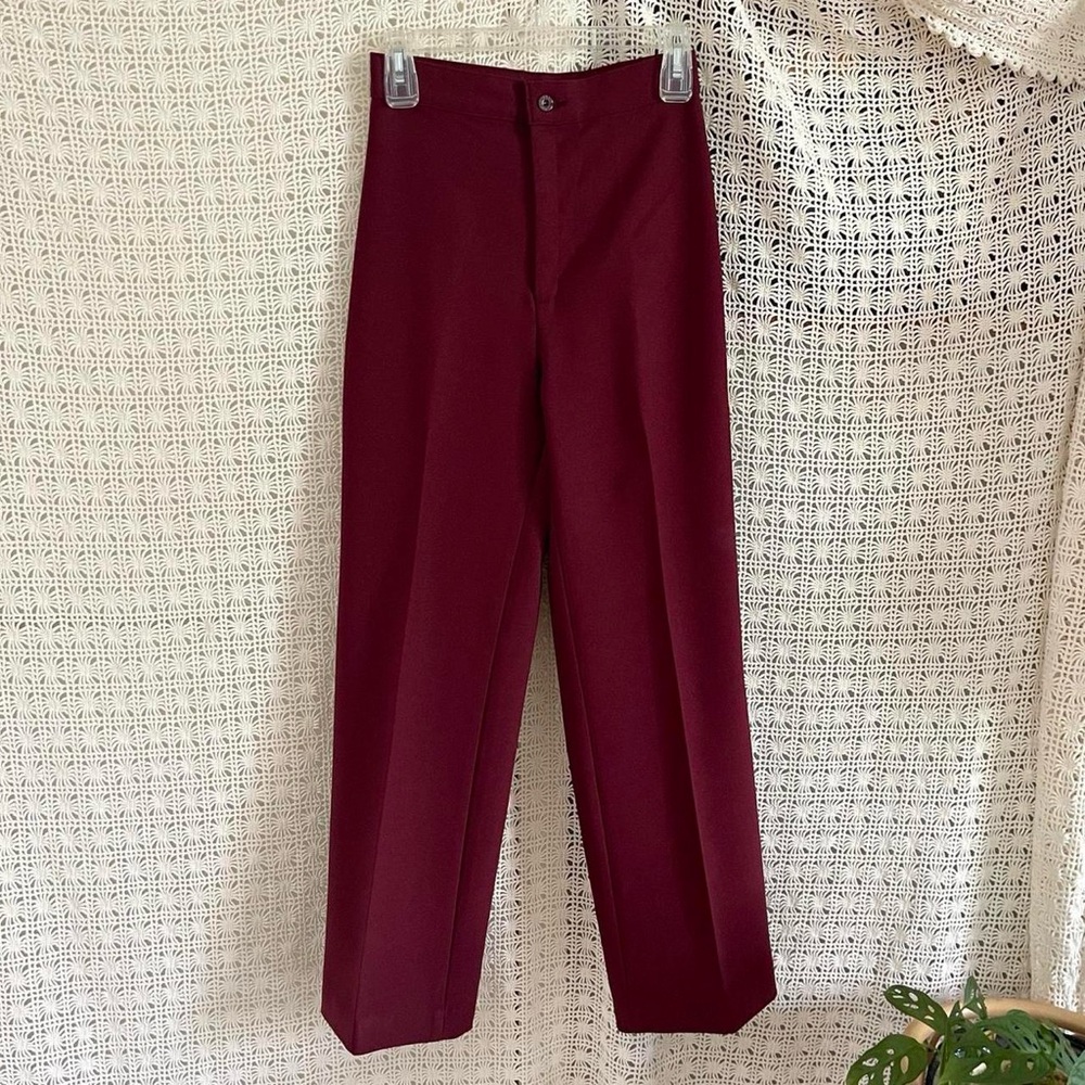 70s Vintage Levis Burgundy Maroon High Waisted Pleated Pants Size XS 25” Waist
